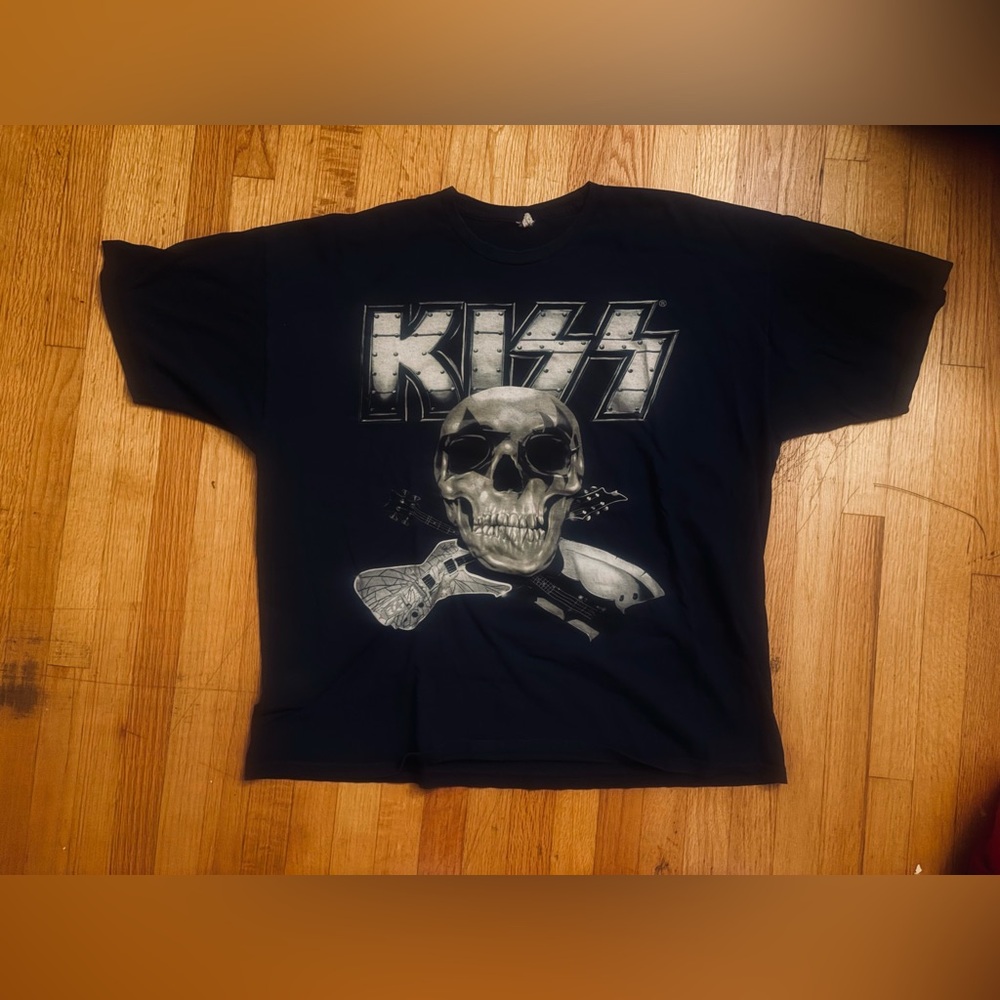 Navy Blue KISS Graphic T-Shirt With Defects